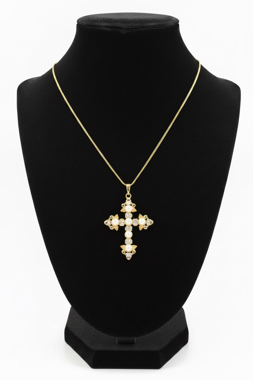 Angeliyah Cross with Pearl